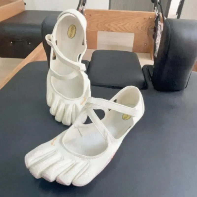 Classic Fivefingers Ballet Flatsl Breathablebarefoot Comfort,Split-Toe Designl Ideal Fordance, Yoga, Pilates & Indoor Sports Non-Sliplightweight Breathable Comfortable Fashionzumba Shoes